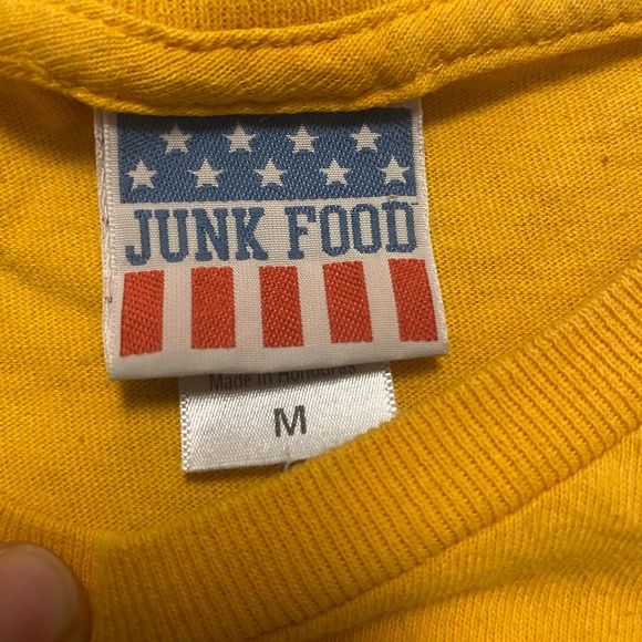 Near Vintage Junk Food Los Angeles Lakers Shirt - Picture 2 of 4